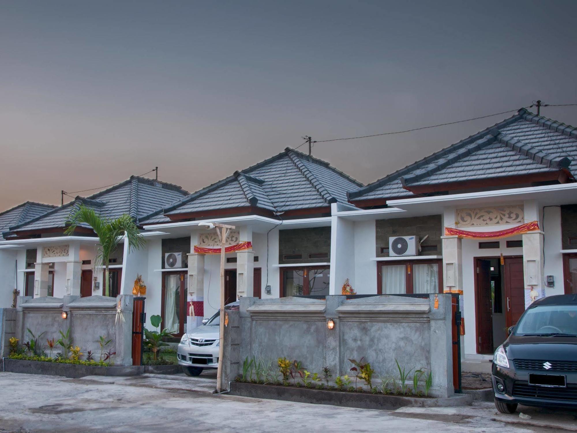 Villa Dencarik Banjar  Buitenkant foto