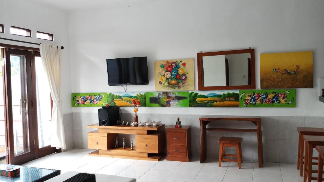 Villa Dencarik Banjar  Buitenkant foto