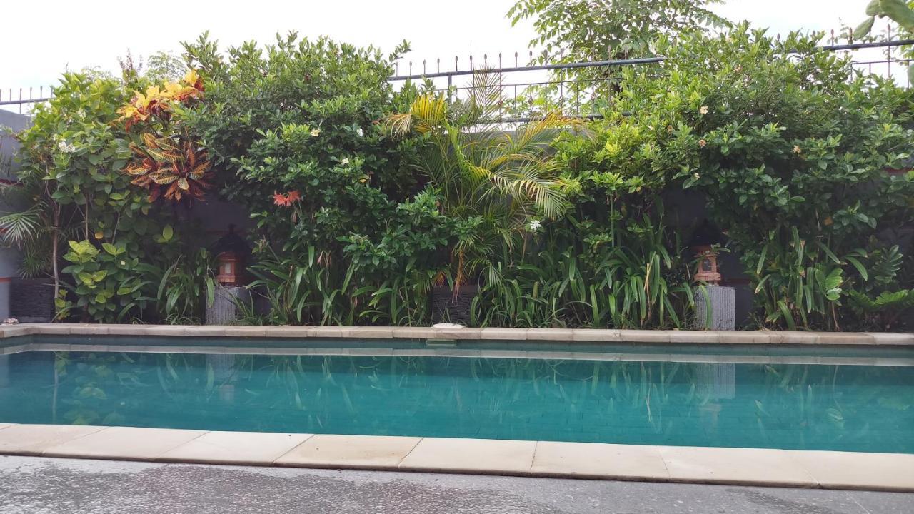 Villa Dencarik Banjar  Buitenkant foto